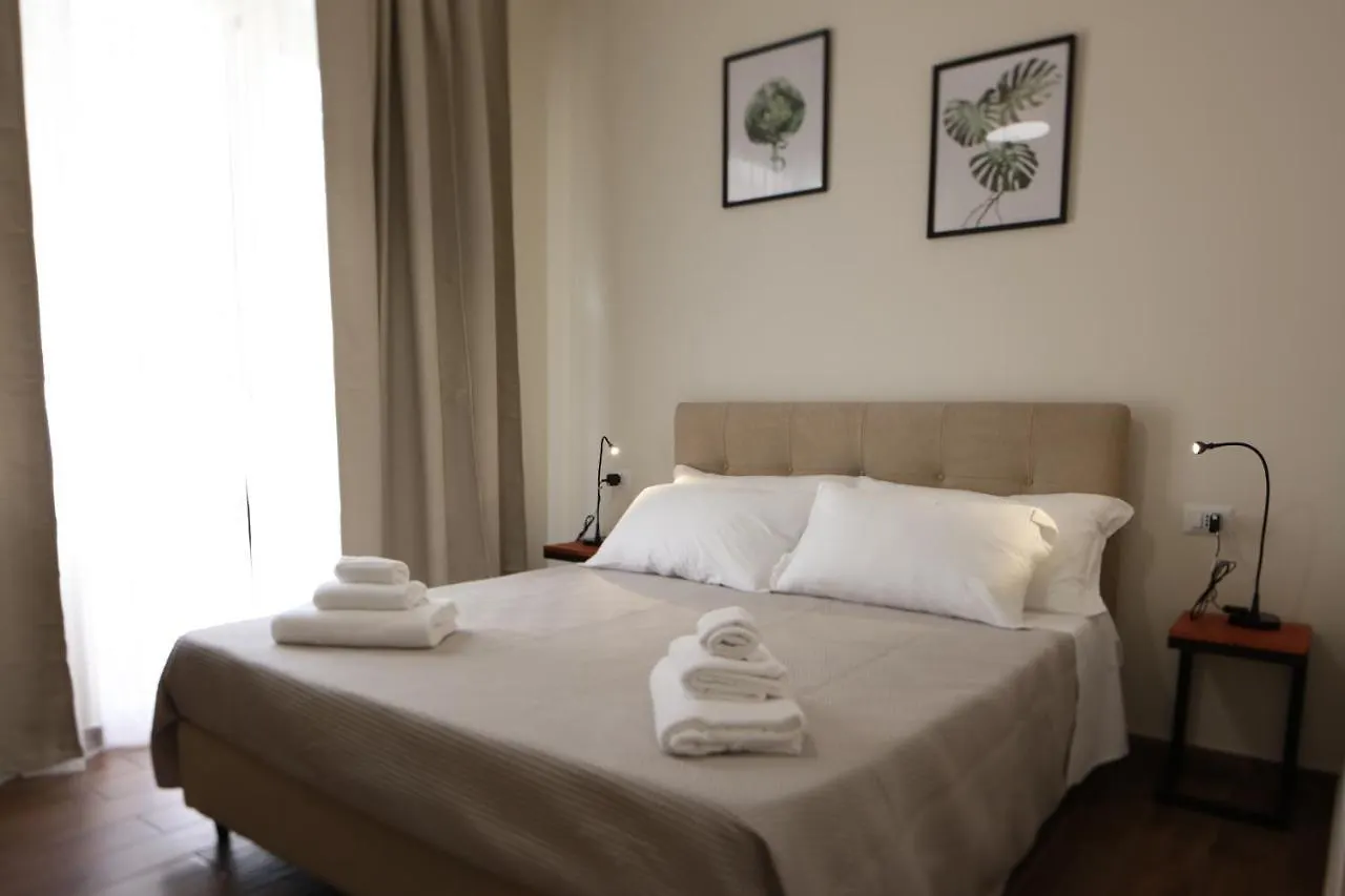 Bed & Breakfast Khome Rooms & Apartment Catania Italy