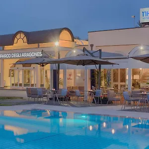 4* Отель Nh Parco Degli Aragonesi